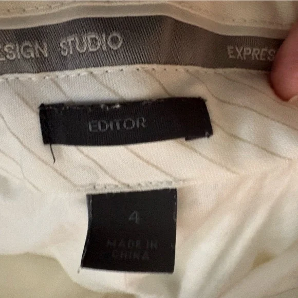 EXPRESS Design Studio Editor trousers pants size 4 lined. White eyelet texture - Picture 6 of 10